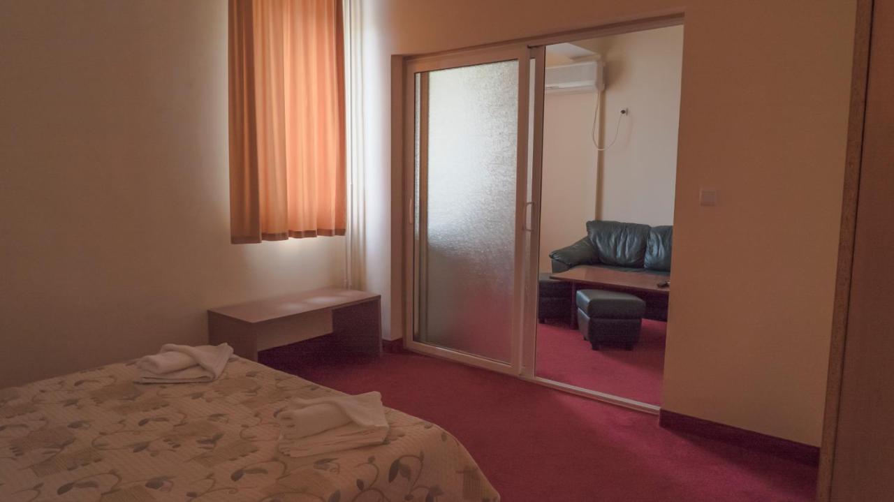 Park Hotel Persey Várna Kültér fotó