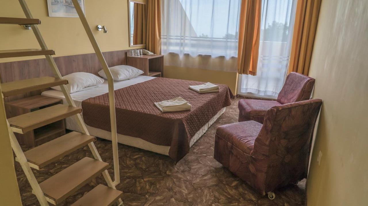 Park Hotel Persey Várna Kültér fotó